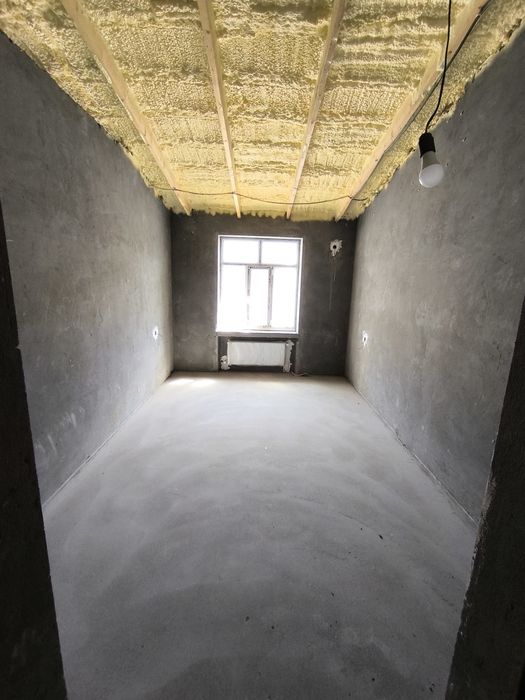 Продаю свою 5 комнатную квартиру, дуплекс.