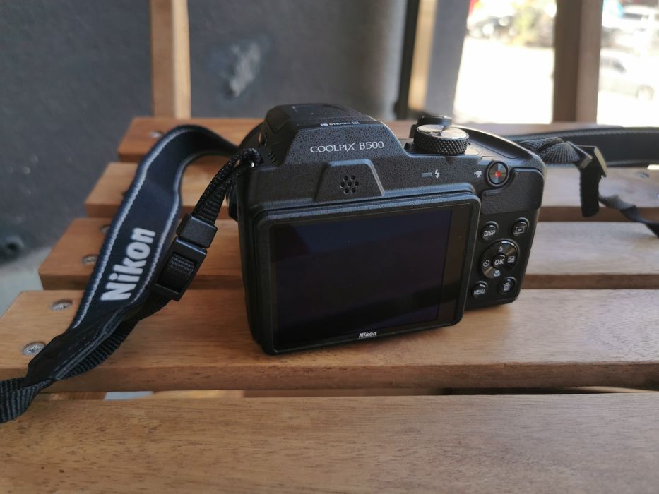 Фотоапарат Nikon Coolpix B500