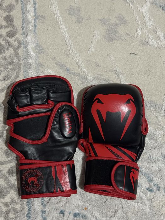 Бойцовский перчатка mma перчатка venum