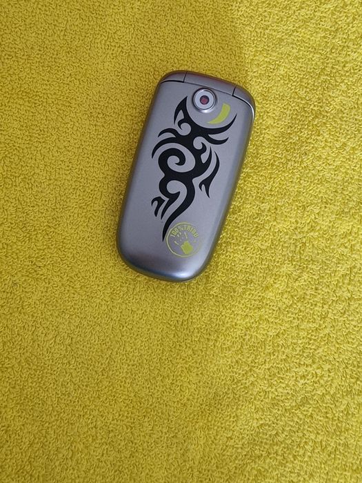 Telefon Alcatel cu clapeta cu incarcator