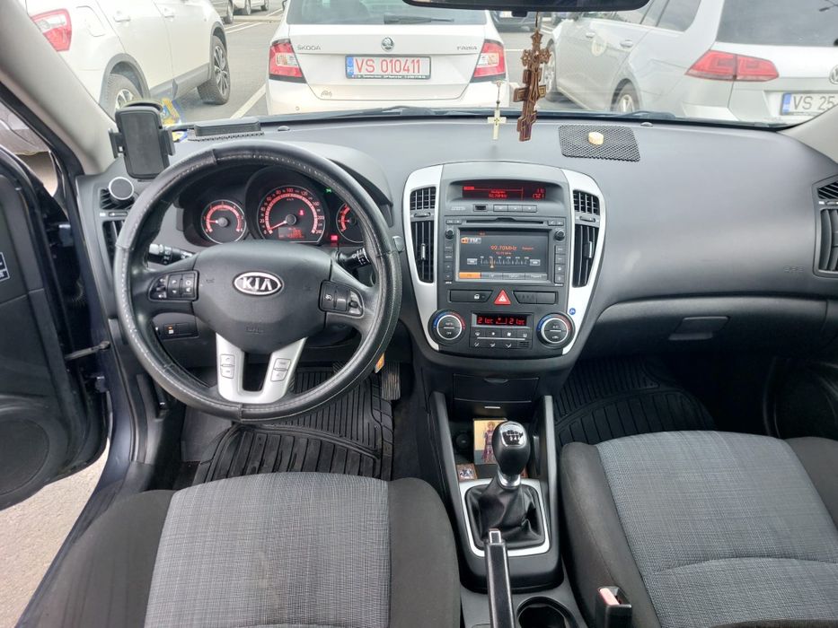Kia ceed 2011, 1.6 crdi diesel 45600km reali