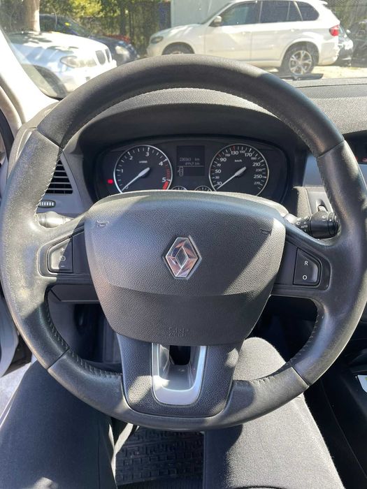 Renault Laguna 3 Grandtour 2.0 dCi 150 CP