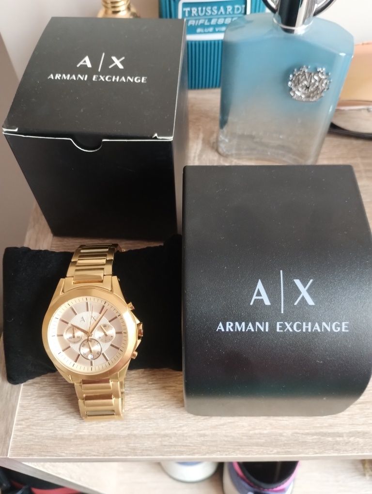 Часовник Armani EXCHANGE