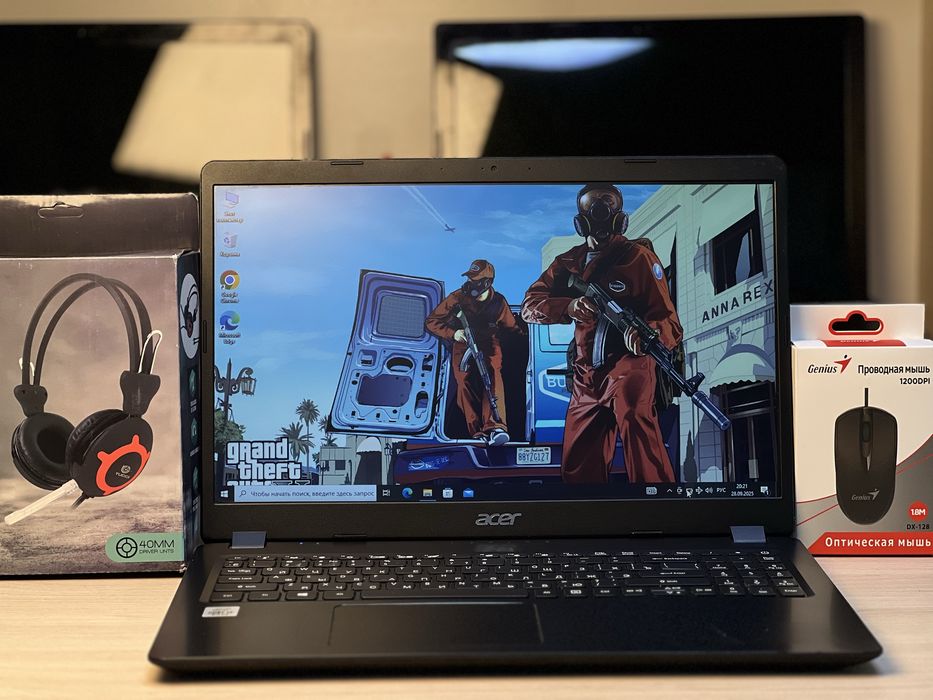 Легкий, шустрый ноутбук Acer Aspire 3! RAM-8gb/SSd+HDD/Рассречка!