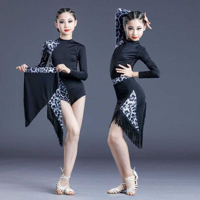 Танцевальный костюм