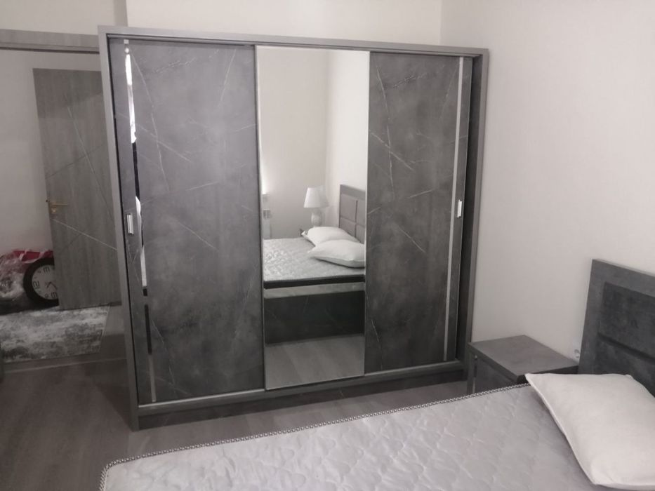 Qorasuvdagi uy sotiladi