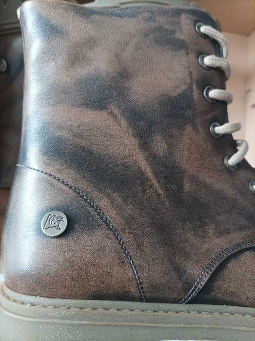 Нови Dr.Martens N37 зимни топли боти