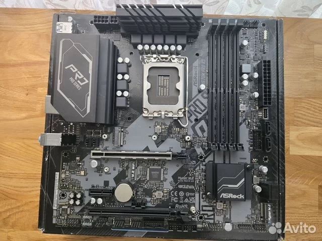 ASROCK H670M PRO RS материнская плата