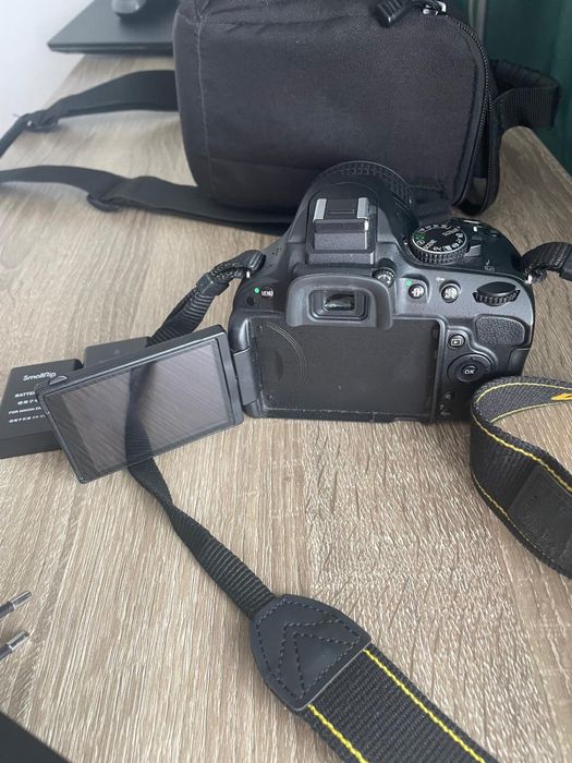 Camera foto Nikon D5100