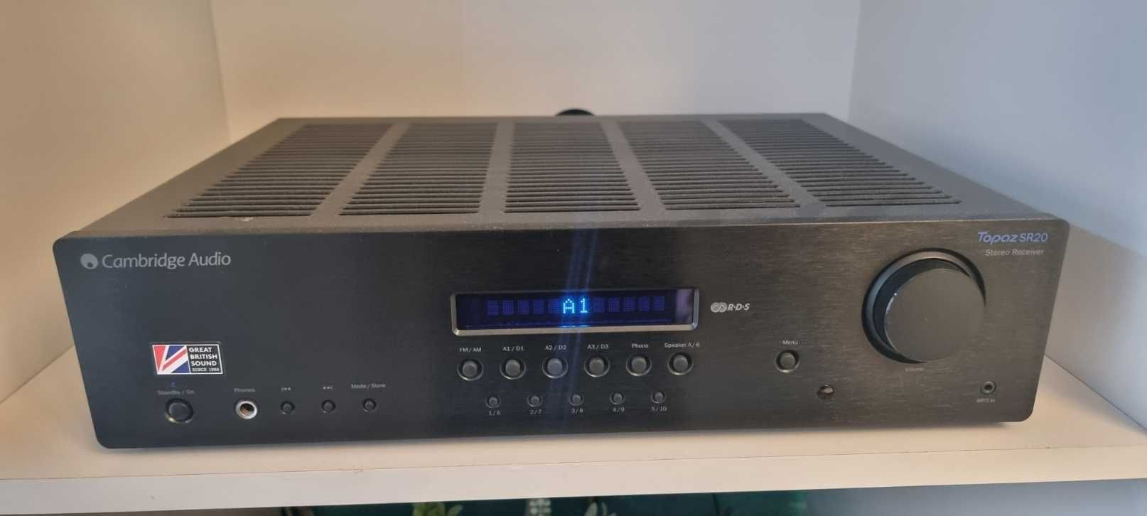 Amplificator Stereo Cambridge Audio Topaz SR20