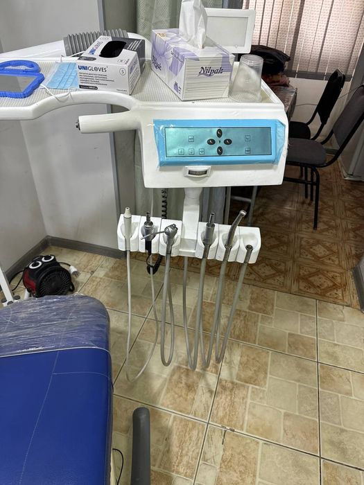 Стом кресло сотилади