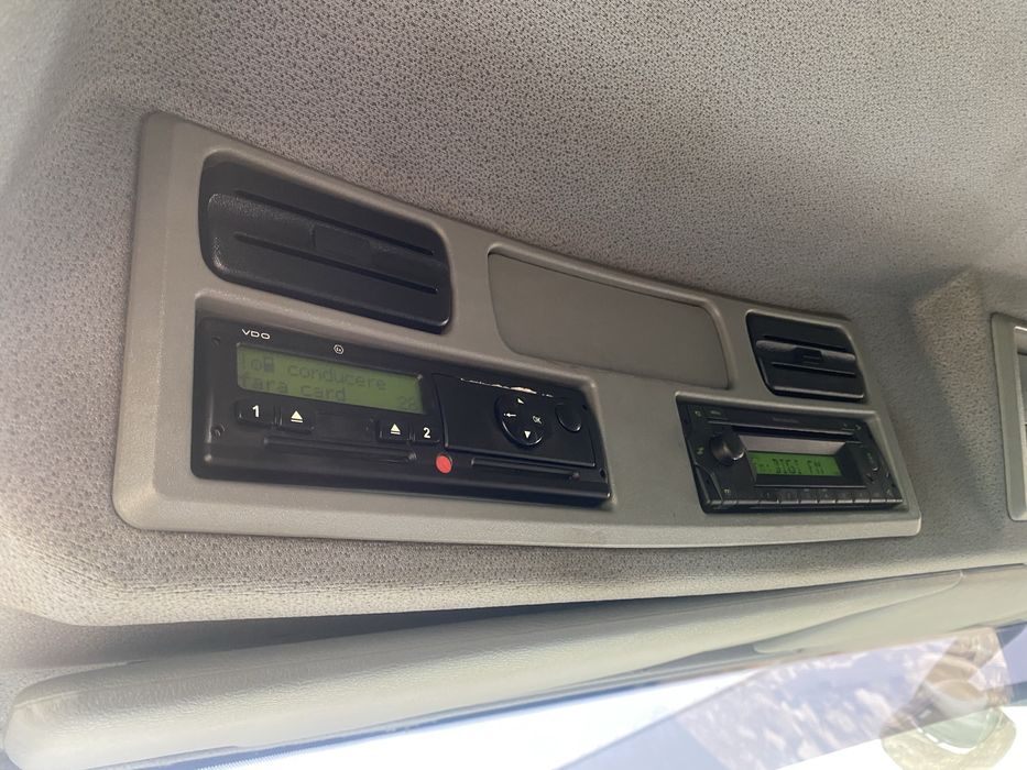 Vand Atego. /1218/ an 2012/ box/duba cu usi