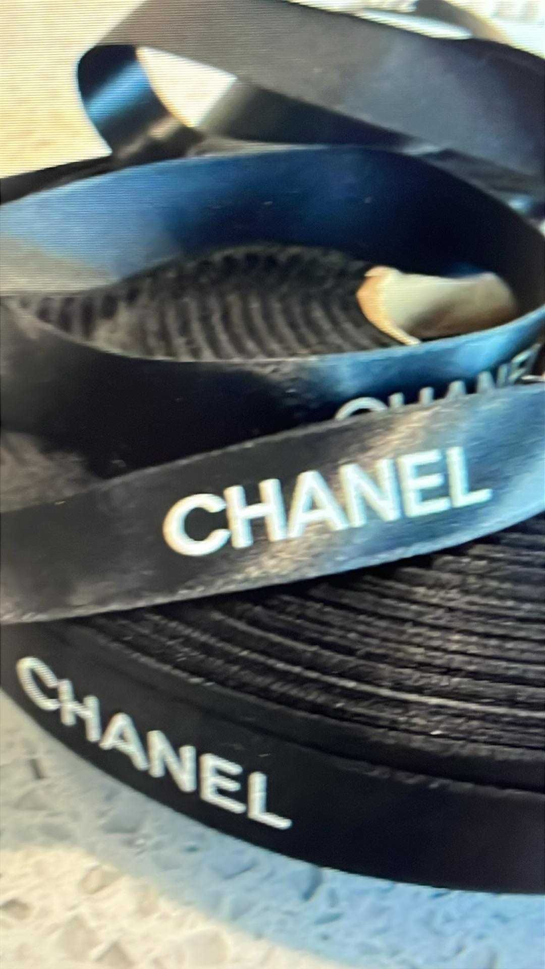 пандели емблеми и аксесоари CHANEL