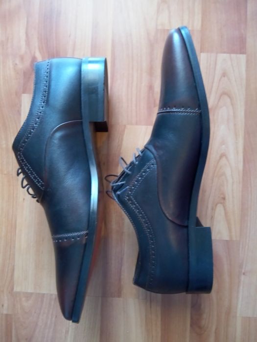 Pantofi piele bărbați  mărimea  44  noi