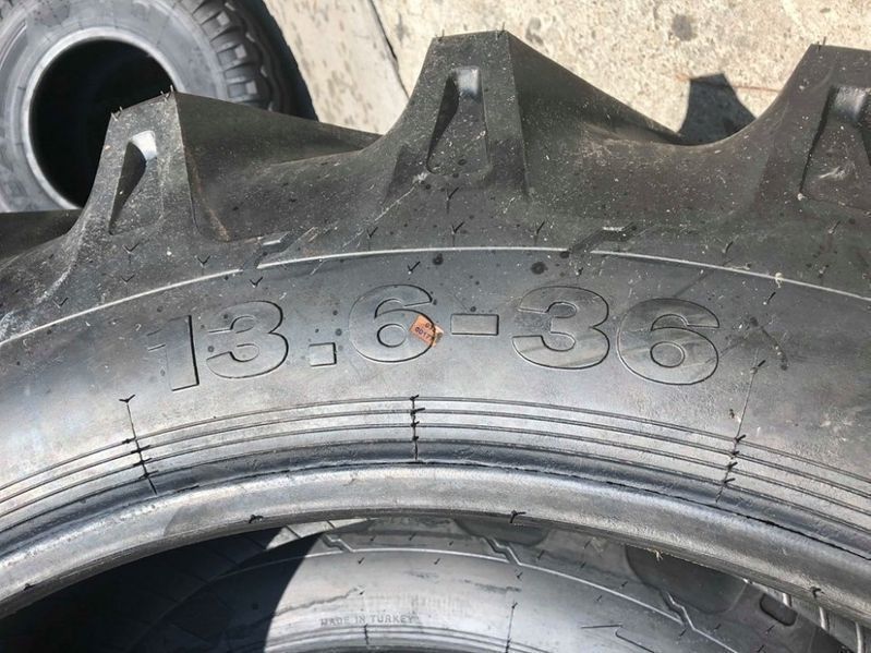 13.6-36 cauciucuri cu GARANTIE 8PLY marca OZKA XYTV