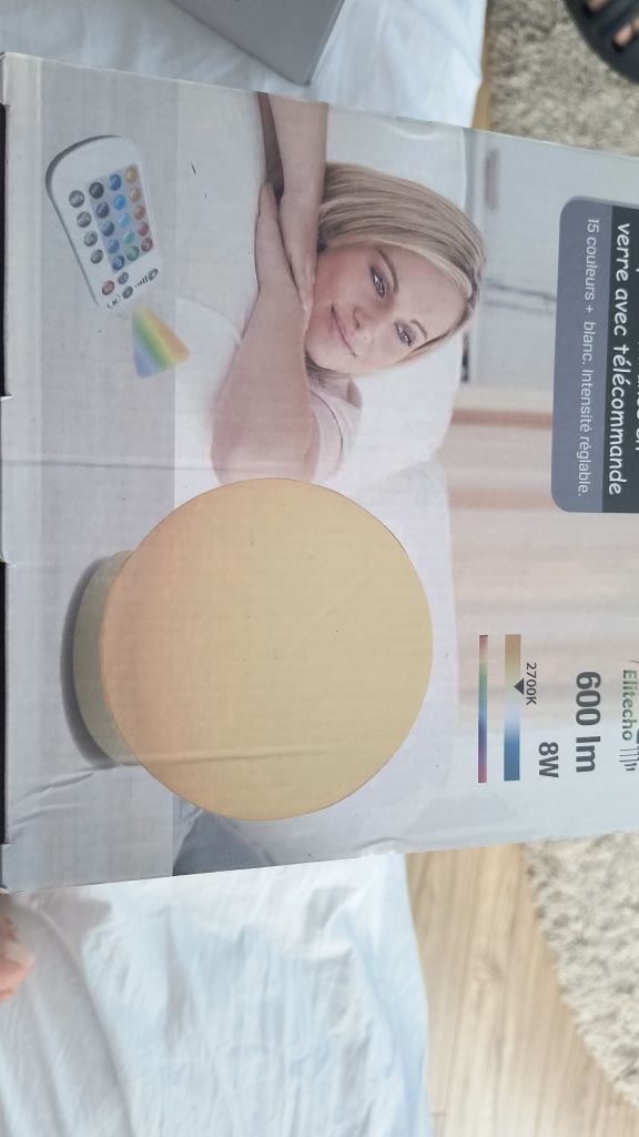 Veioza ambientala cu telecomanda