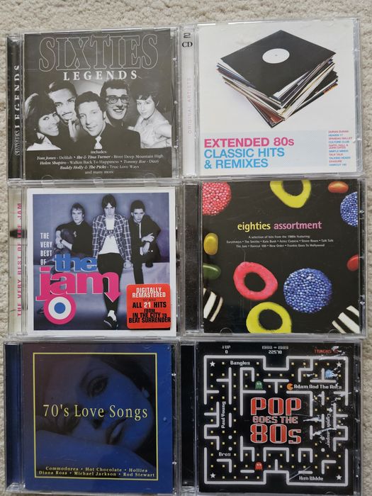 Оригинални компакт дискове от лична колекция