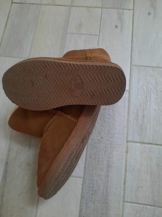 Ugg pt copii nr 26
