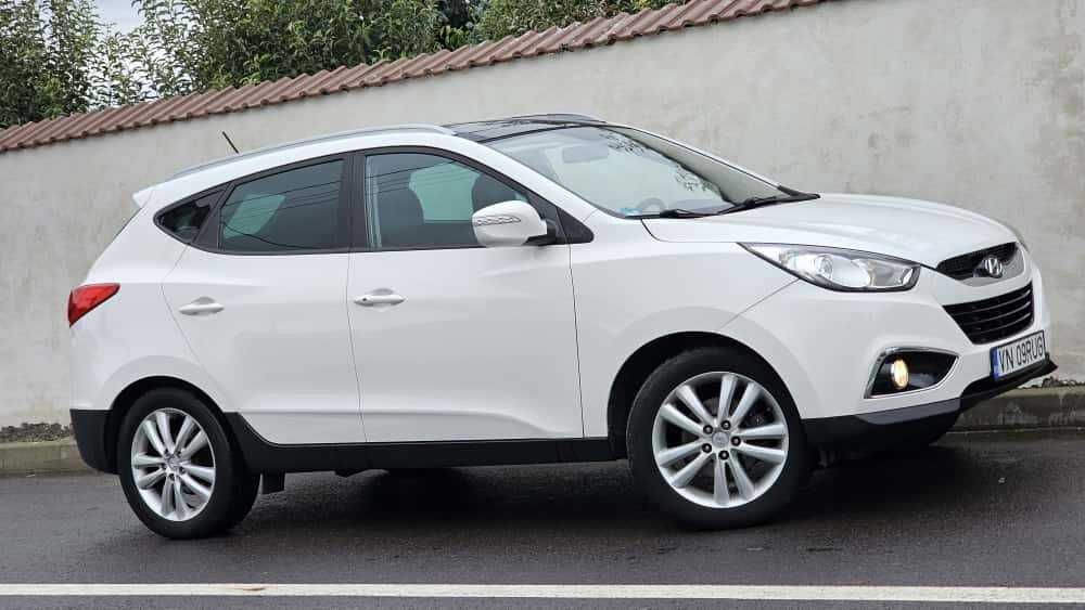 Hyundai IX35 2012 2.0crdi 136cp 4x4 Euro5 / PANO Keyless NAVI Piele