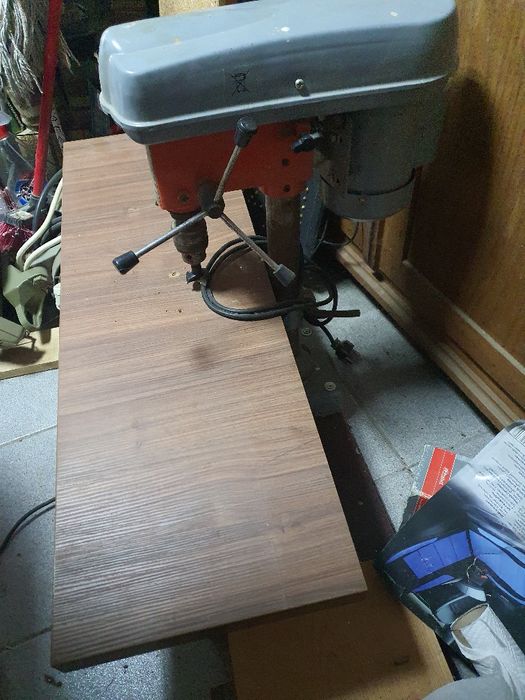 Coloana găurit (frezat)