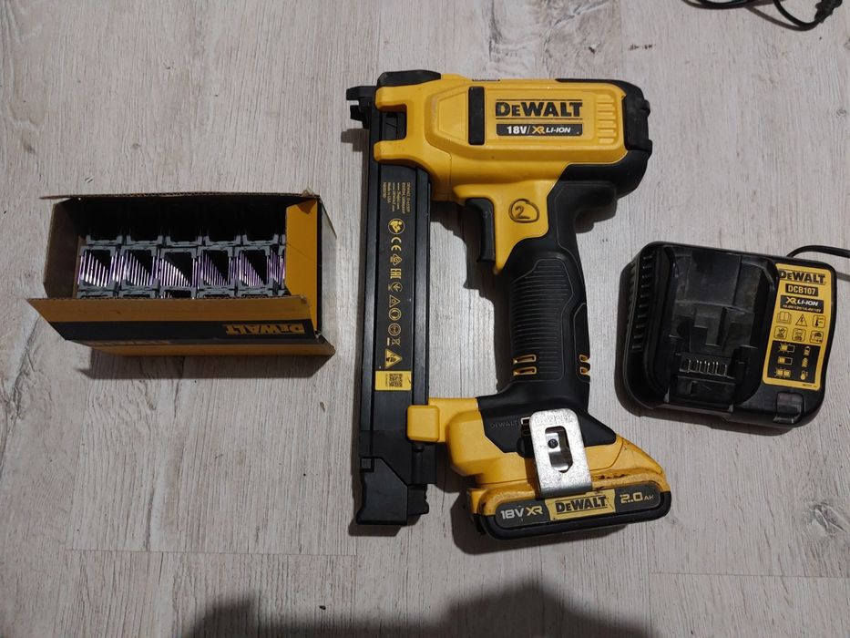 Capsator pt cabluri dewalt