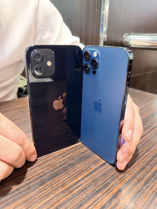 iPhone 12 Pro, iPhone 12 — 128GB