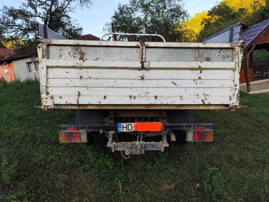 Vând sau schimb Isuzu 3.0