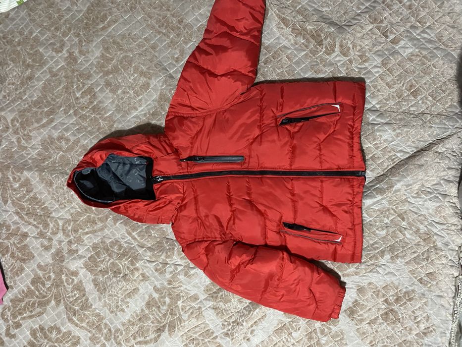 продам детский куртку