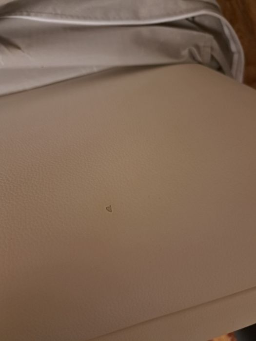 Vand pat cosmetica 350 de lei