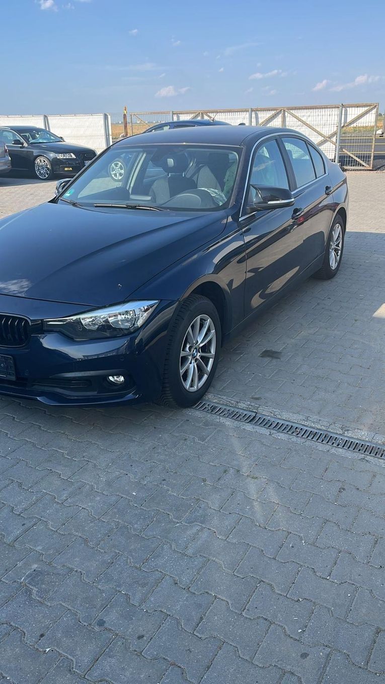 Dezmembram BMW seria 3 F30 2.0 diesel Xdrive din 2017