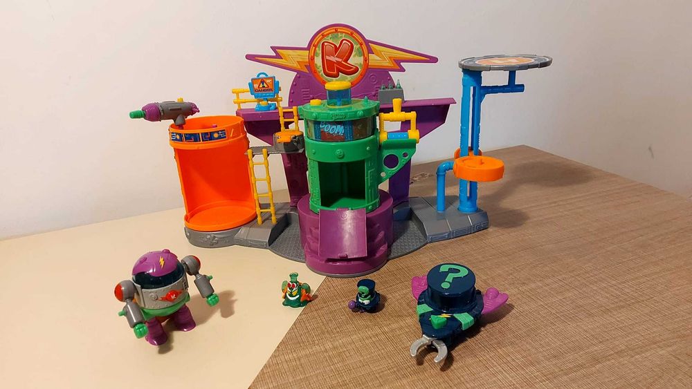 Set de joaca SuperZings - Laboratorul Kazoom