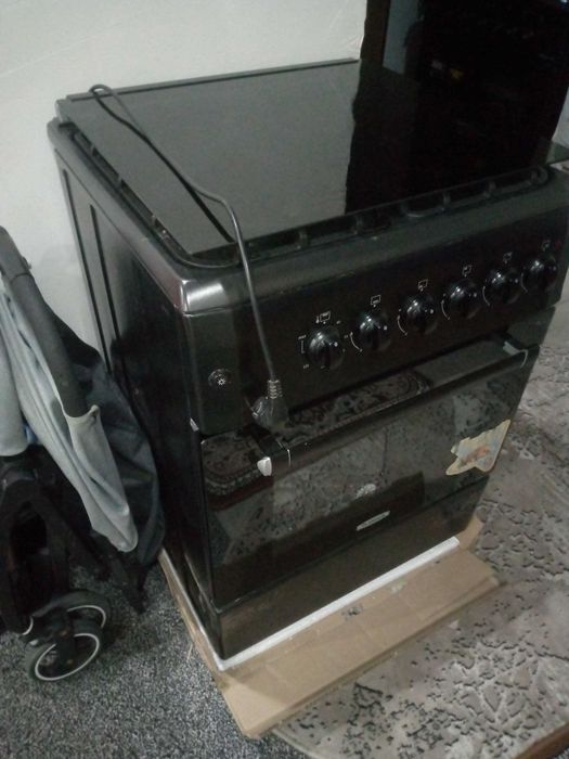 Газ плита Бирюса