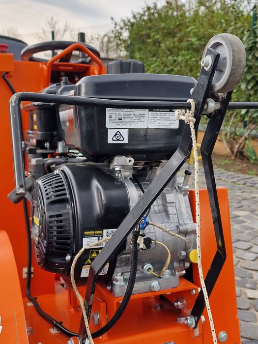 Inchiriez Masina de taiat beton,asfalt