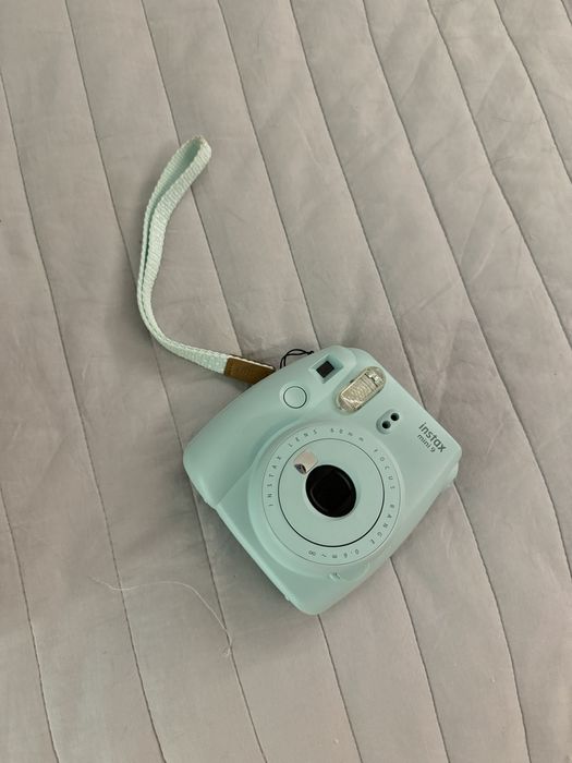 Instax mini 9 в идеальном состоянии