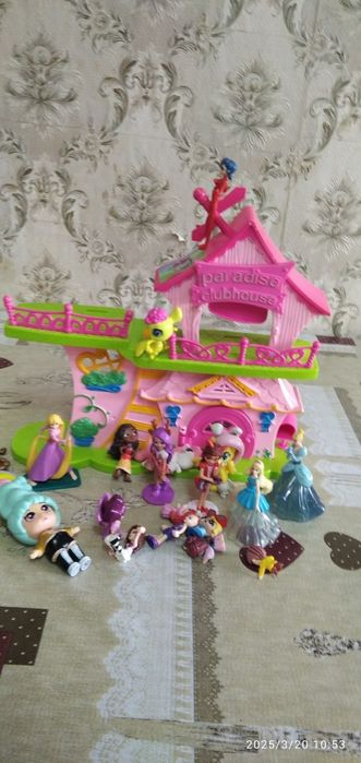 Детские игрушки с домиком