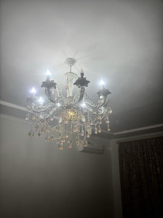 Люстралар сатылады бағалары әртүрлі