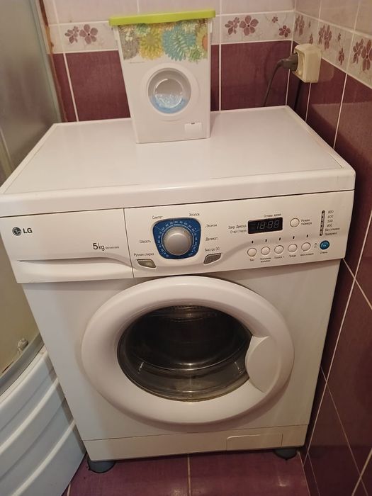 Продам стиральную машину автомат LG