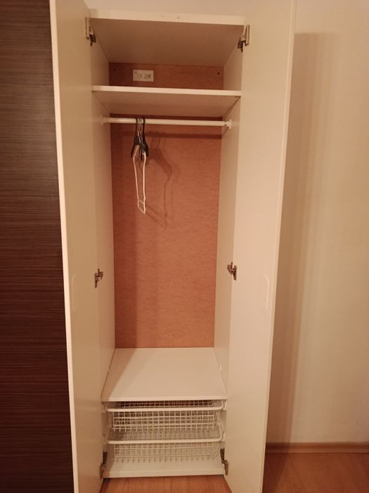 Гардероб и легълце до 12г възраст