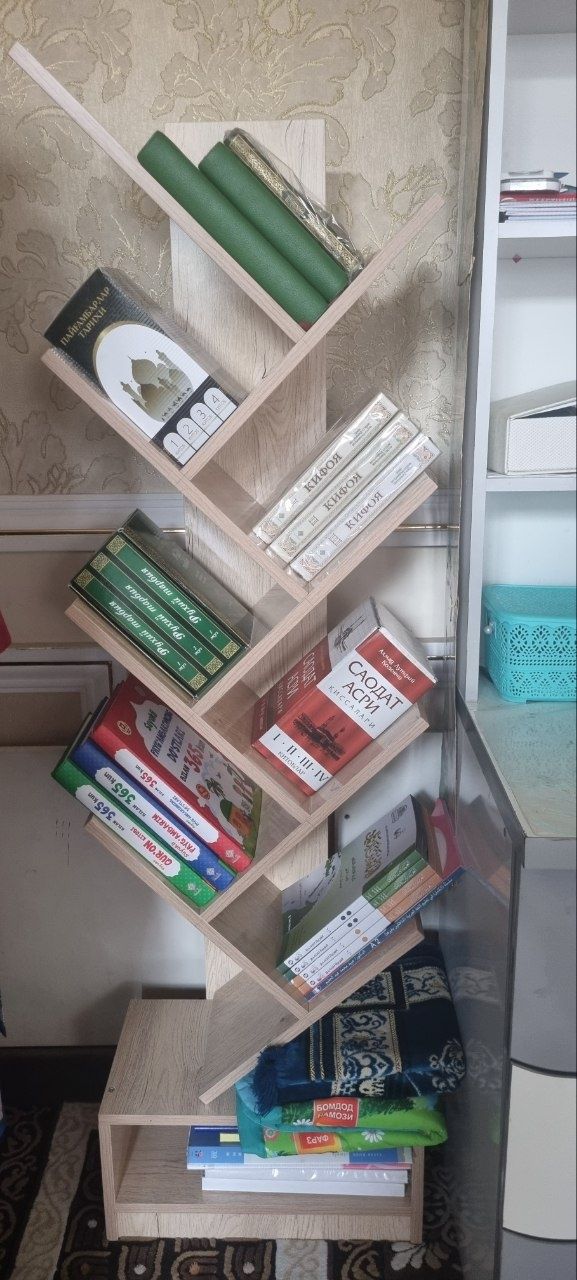 Kiitob javon, bookshelf, книжная полка.