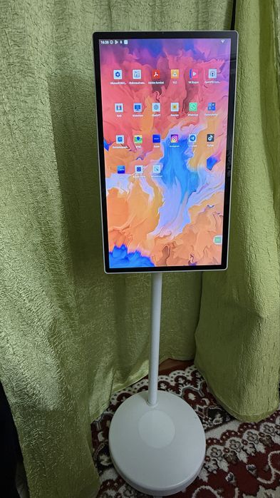 Планшет на стойке 24 диагонали