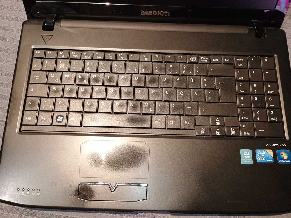 Лаптоп Медион  15.6