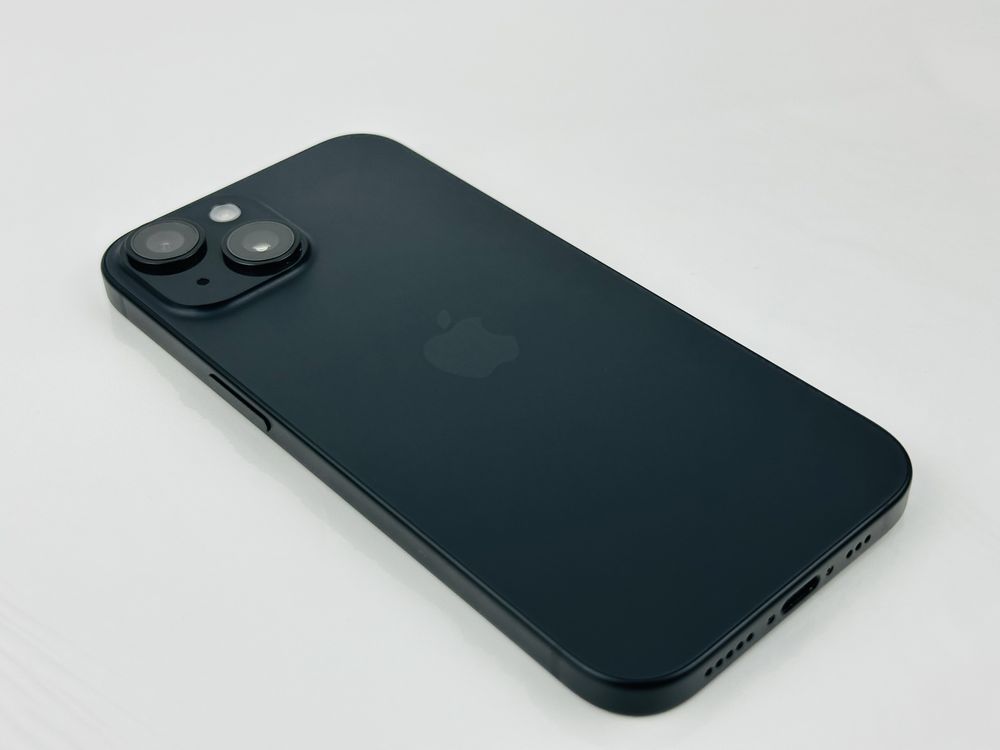 Apple iPhone 15 256GB Black Перфектен! Гаранция!
