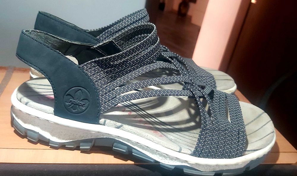 Sandale marca Rieker, marime 39