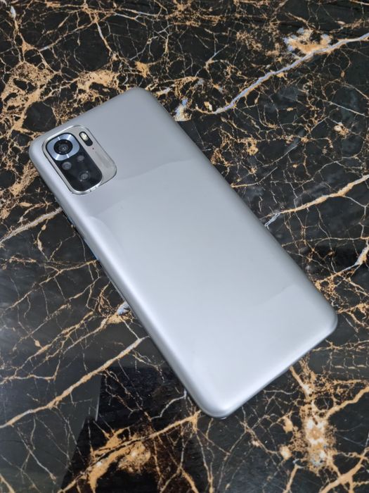 Продаю Redmi Note 10S, память 6/128, версия андроида 13, 5.000mah