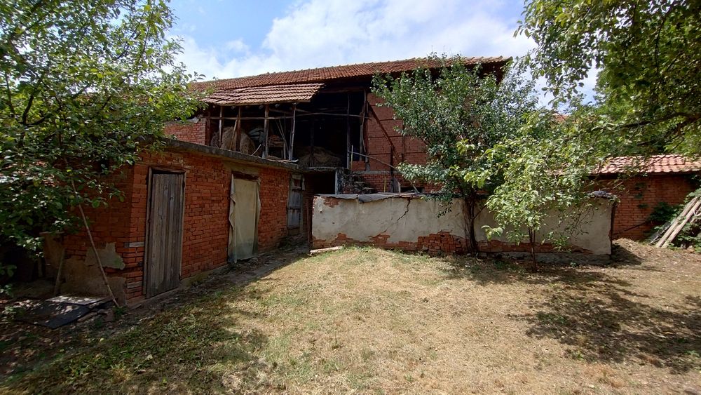 Продава се Къща в с. Петрич, Област София-област - 137 кв.м за 484 €/кв.м - Снимка #16