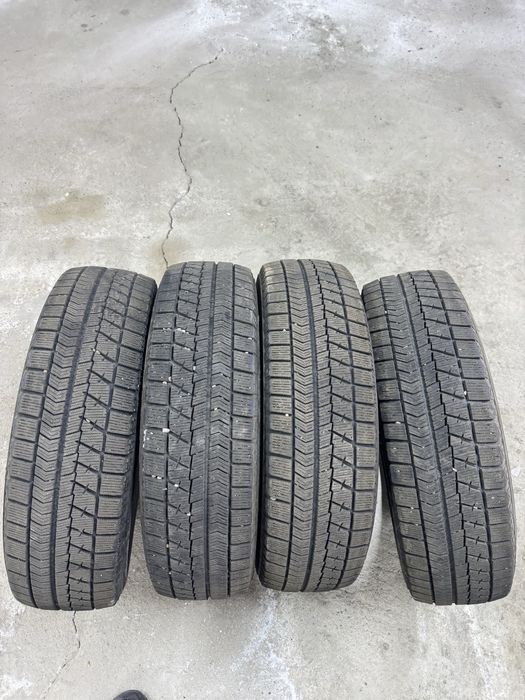 Зимние шины 175/65R15
