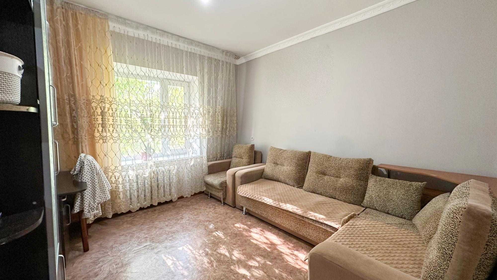 Продам 4 комнатную квартиру в мкр Жастар Айман ИмпериЯ