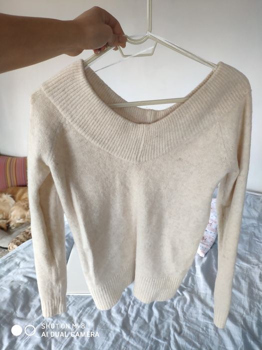 H&M нови, меки и топли пуловери и жилетка