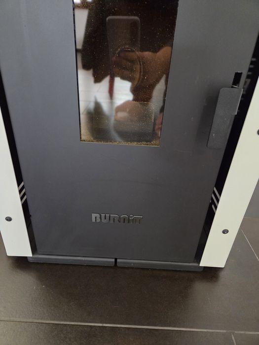 Пелетна камина Burnit 2 години гаранция