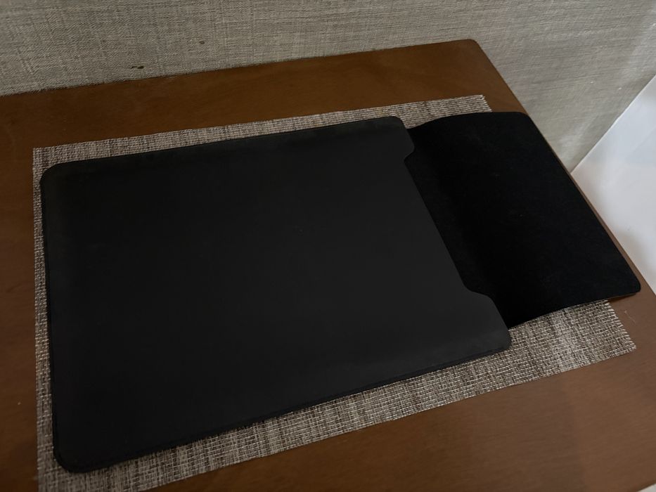 Vând MacBook Pro 13” (Mid 2014) – Retina Display